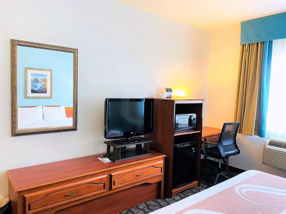 Quality Inn & Suites Sequim At Olympic National Park Екстер'єр фото