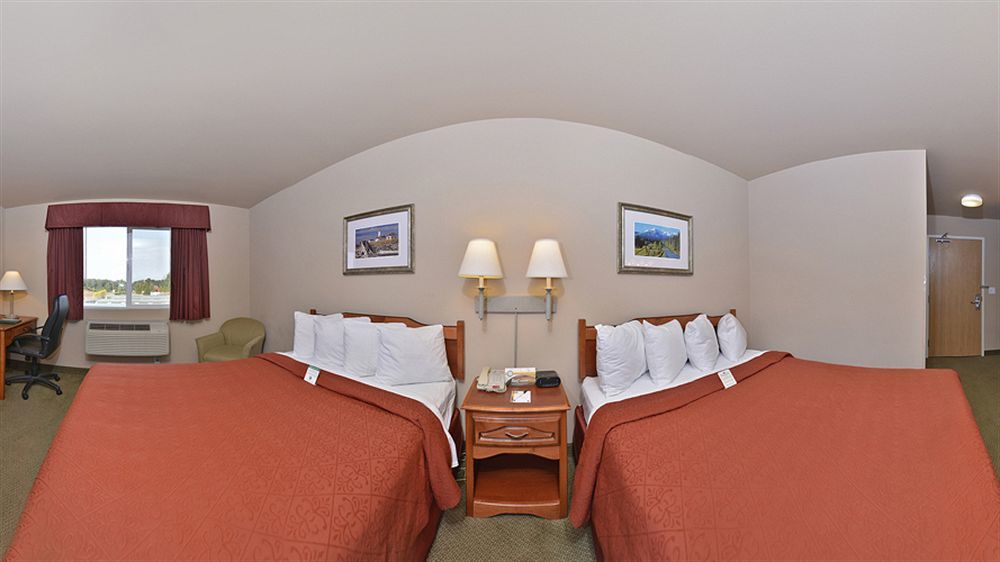 Quality Inn & Suites Sequim At Olympic National Park Екстер'єр фото